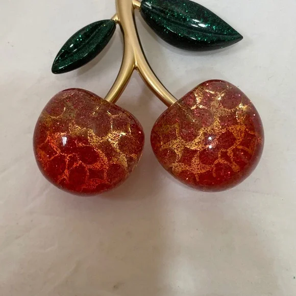 NEW WITH TAGS COACH SIGNATURE CHERRY BAG CHARM PINK - Picture 3 of 11